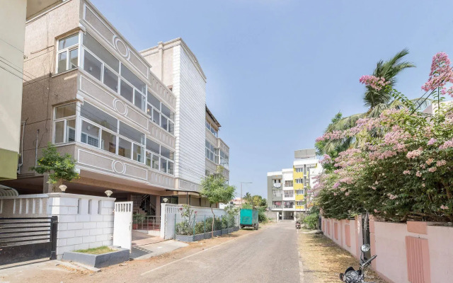Aurovilla Serviced Apartment