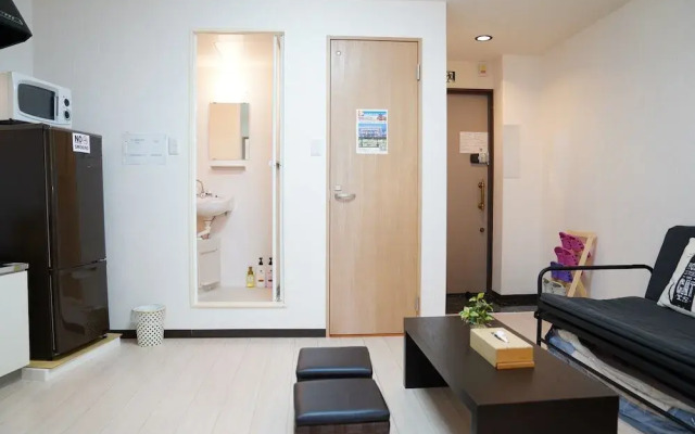 Metro Hanazonocho Apartment 2