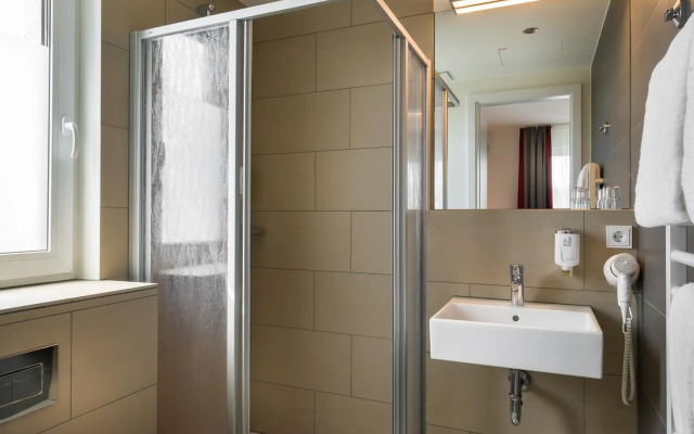 Signature East Hotel Apartment