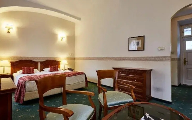 Szidónia Manor House