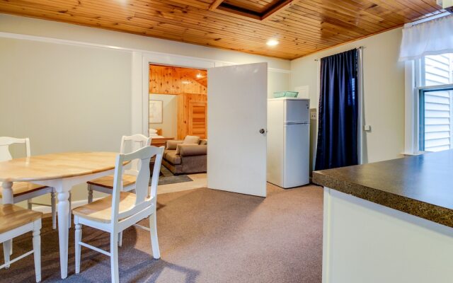 Captain Lawrence Inn