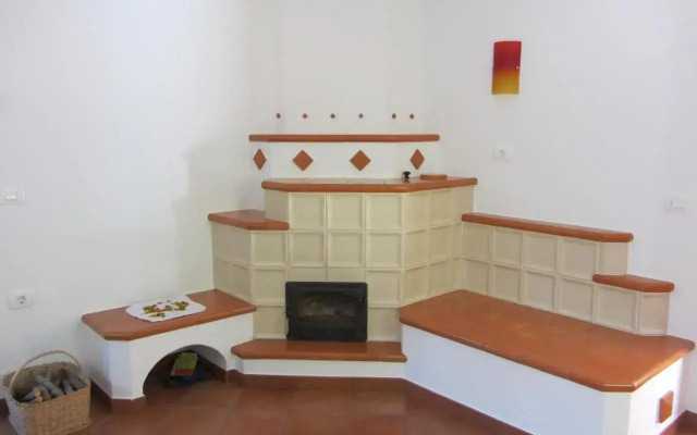 House Dolenja Trebuša