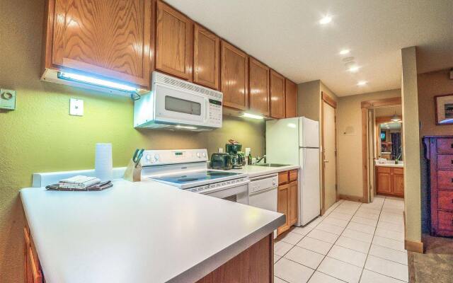 Scandinavian Lodge By Retreatia