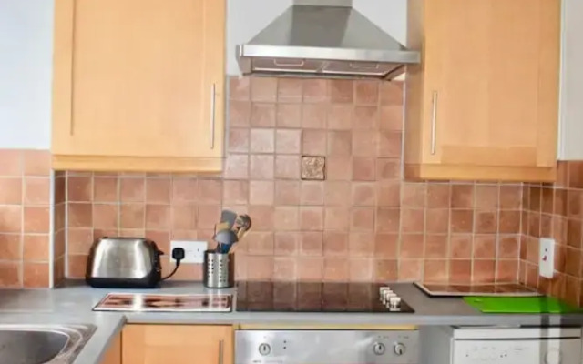 Modern 2 Bedroom Ifsc in Spencer Dock