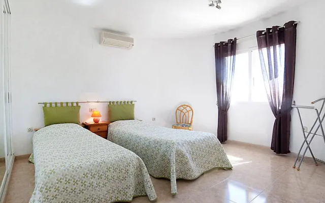 Ingy - Three Bedroom