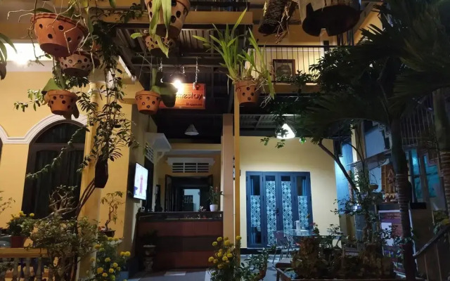 Q Homestay Garden