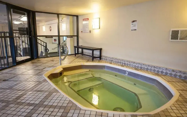 Stay Together Suites 1Bd1Ba w BonusRM
