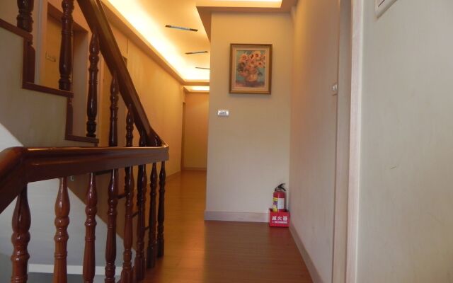 Zhuyuan Ju B&B