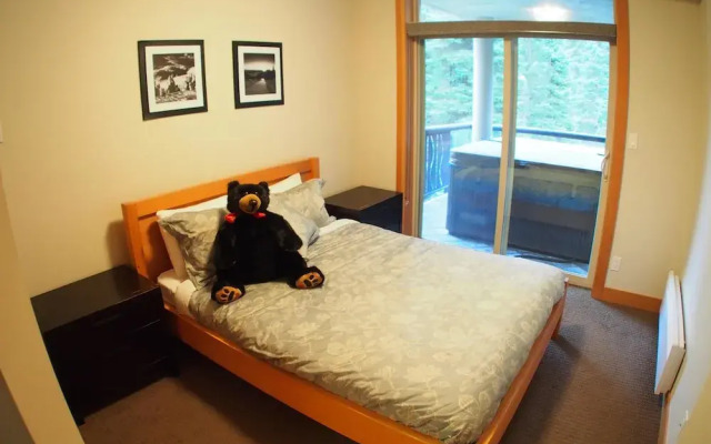 Kookaburra Lodge #204 By Bear Country
