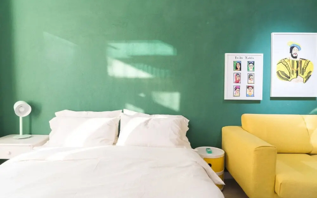 Cactus Space- Sanlitun Artist's Apt
