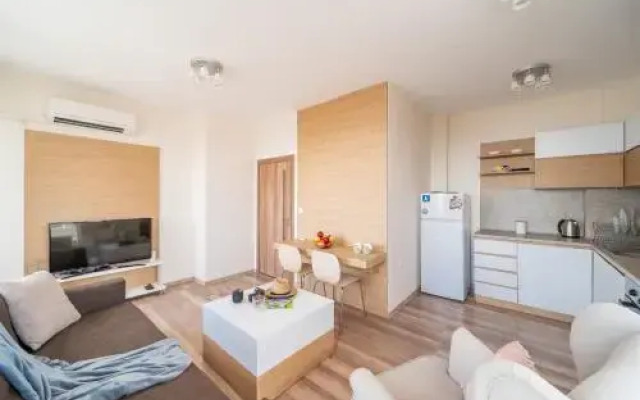 Apartments Dom Izgrev