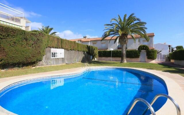 Casa Adosada Para 6 Personas en Cambrils