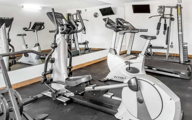 Quality Inn Richmond Hill - Savannah I-95