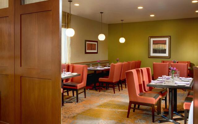 DoubleTree by Hilton Hotel Norwalk