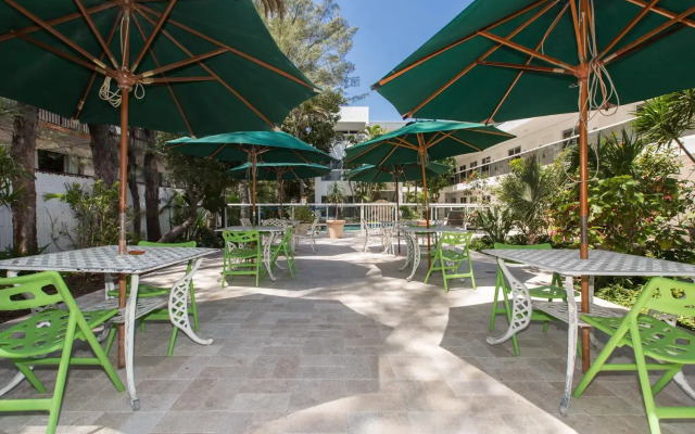 Premiere Hotel