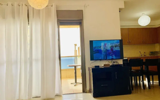 King David Apartment on the Sea