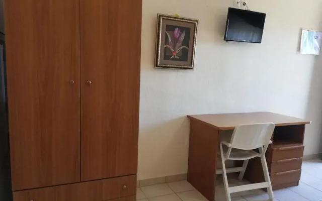 Corner house