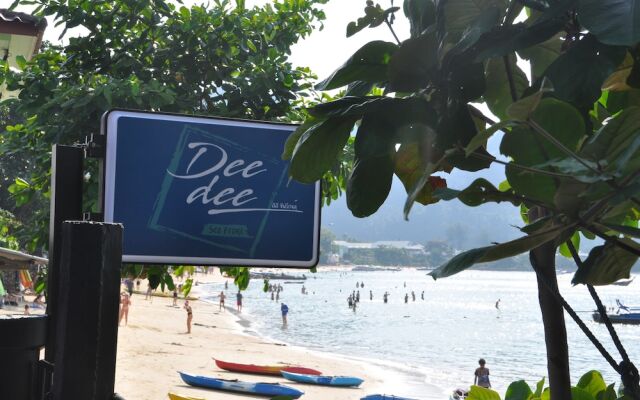 Dee Dee Sea Front