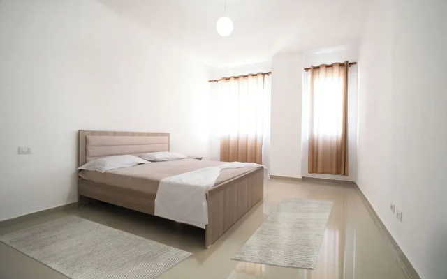 Kalpazo Golemi Plus Apartments