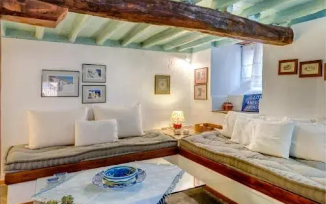 The Cellar Apartment
