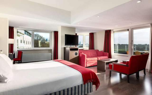 NH Arnhem Rijnhotel