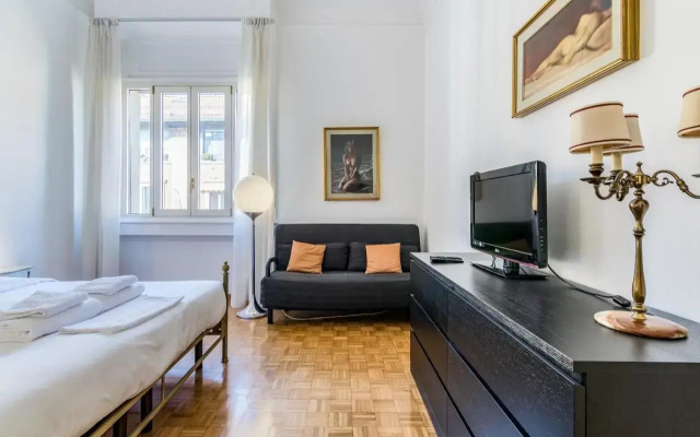 Huge Center Milan Guastalla Gardens 8pax