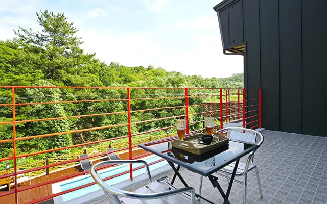 Gyeongju Yolo Pension