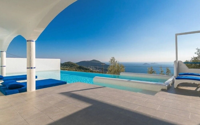 Villa Dome Bianca by Villaduragi