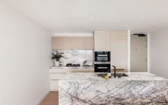 Jewel Residence Luxury Surfers Paradise Apartment With Shared Pool – Guest Rooms – Gold Coast