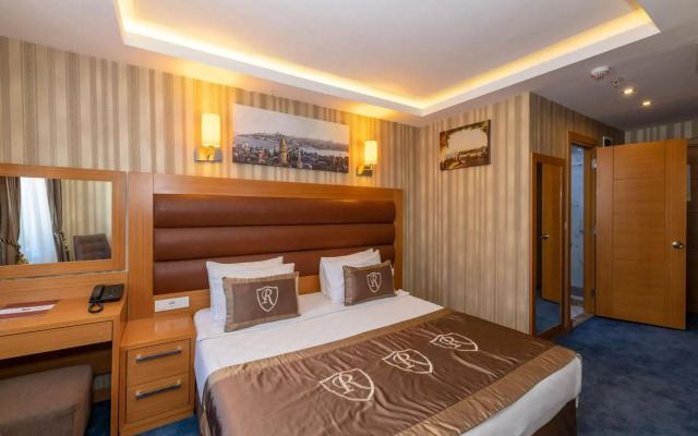 Regno Hotel
