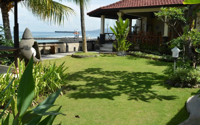 Segara Wangi Beach Cottages