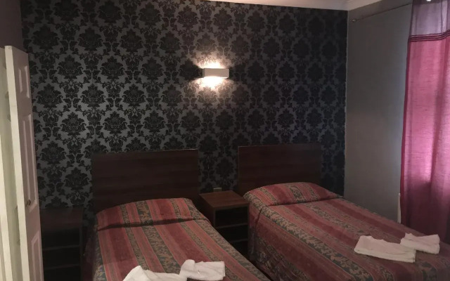 Shalimar Hotel
