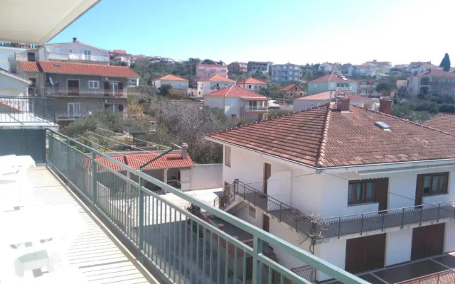 Apartment Josip