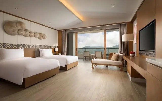 La Fountain Hotel  Resort