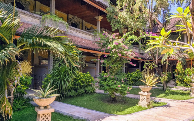 Satriya Cottages