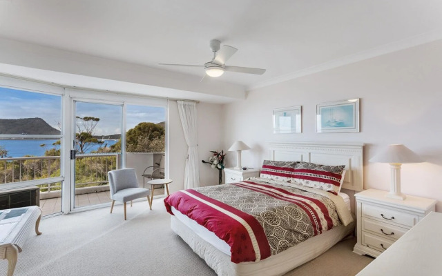 Albacore Unit 8,12 Ondine Close