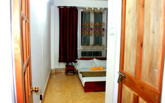 Mansarover Home Stay – Guest Rooms – Kalimpong