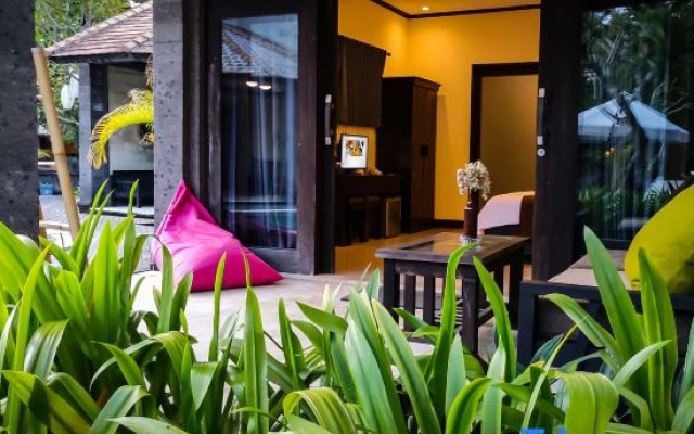 Pondok Baruna Frangipani – Outside – Lembongan Island