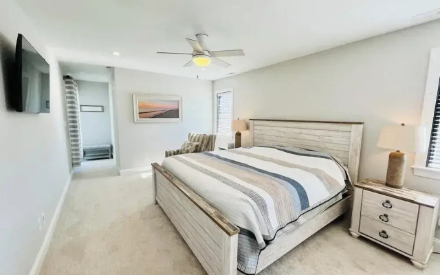 SEA Side Drive 8