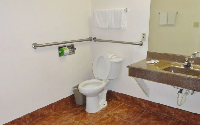 Americas Best Value Inn Brownsville