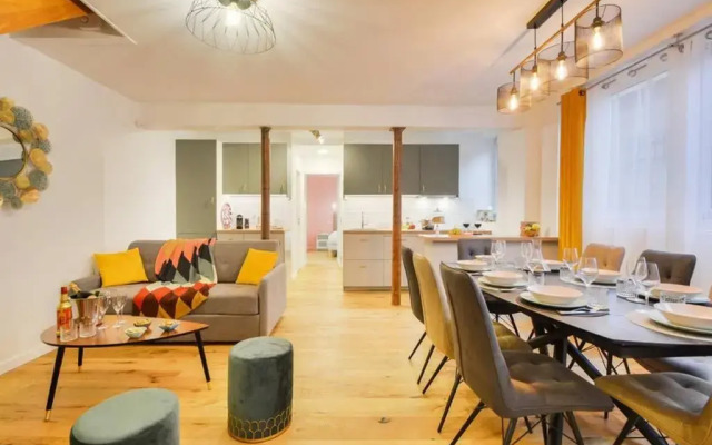 Luxueux Duplex 6 - 8pers - Full Equipped - République