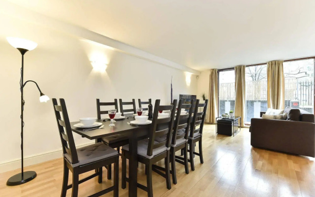 Thames Tower Superior Apartments