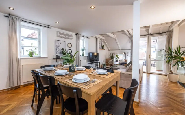 Charles Apartments in Old Town Prague