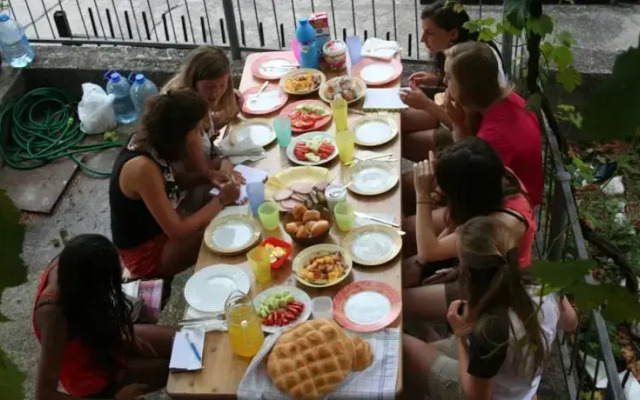 City Beach Hostel