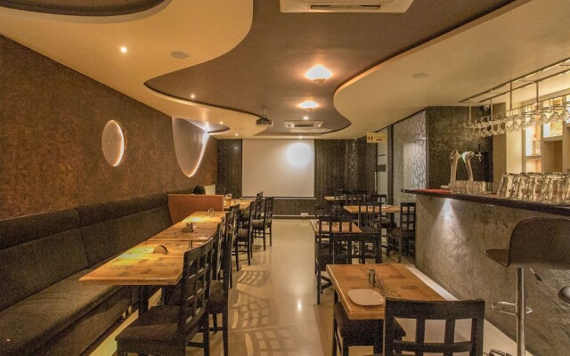 OYO 7846 Hotel The Prince Gardenia