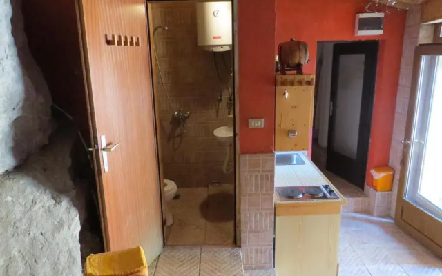 Cave Apartment