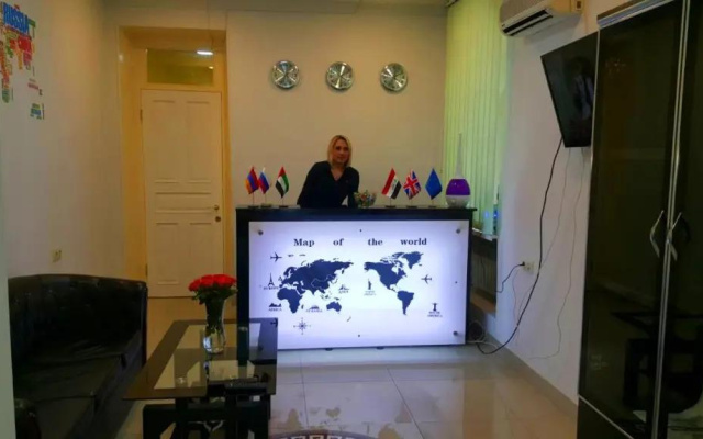 Globus hostel &Tours