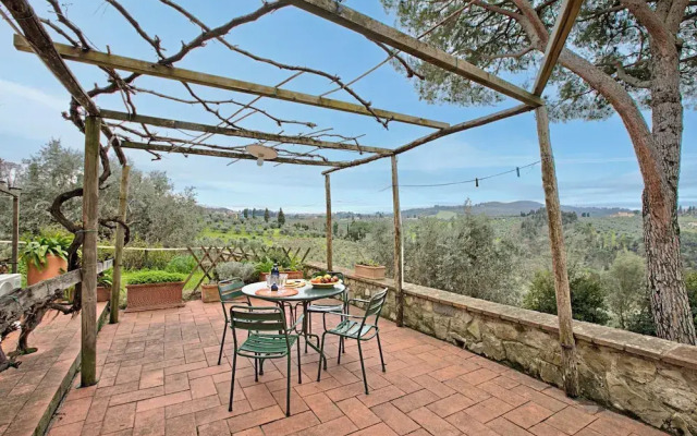 Relaxing Tuscan Terrazza Near Florence