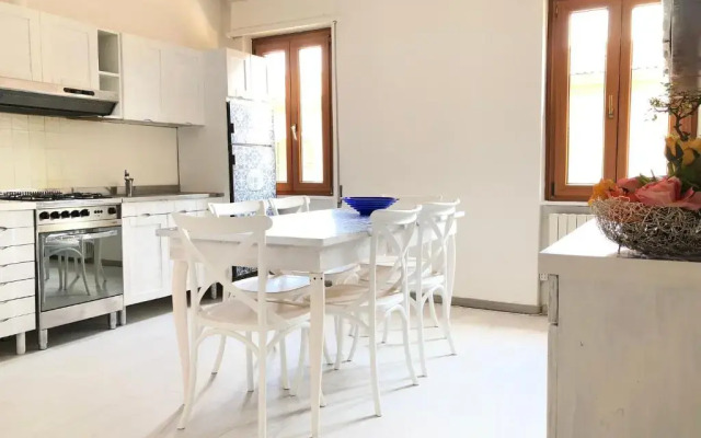 Clua Holiday House