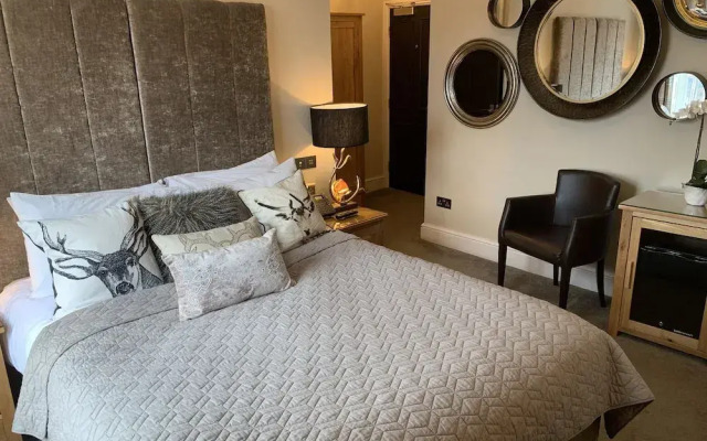 The Wheatsheaf Hotel Sandbach